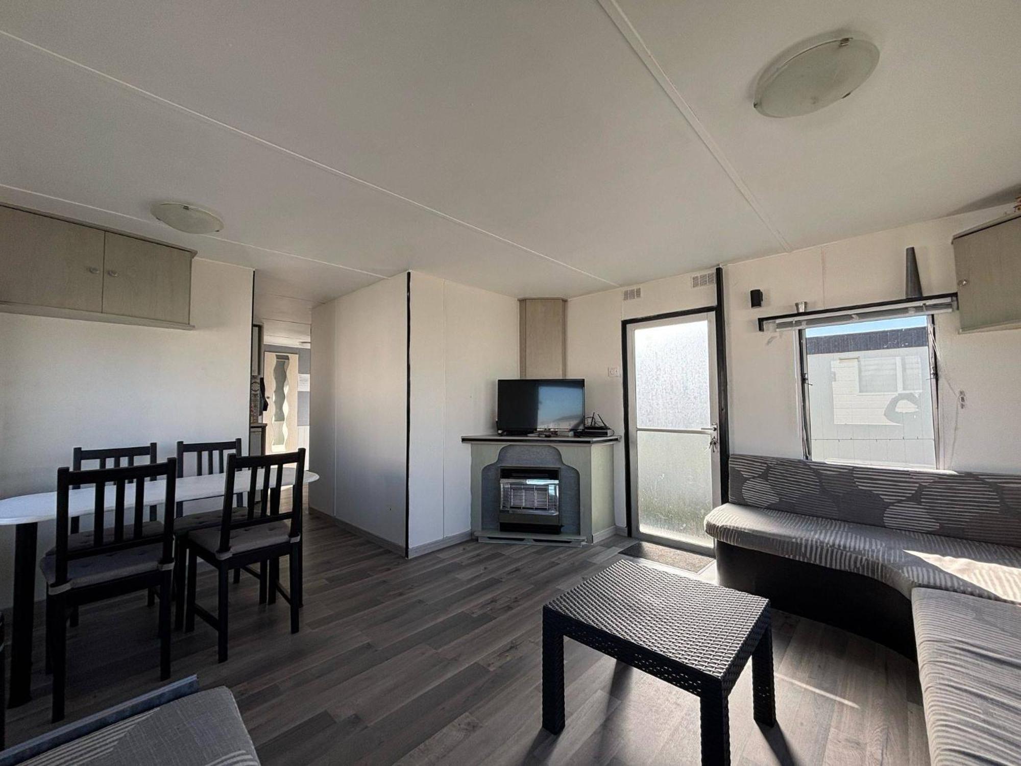 Mobile Home Au Camping New Vennepark Harendijk ภายนอก รูปภาพ